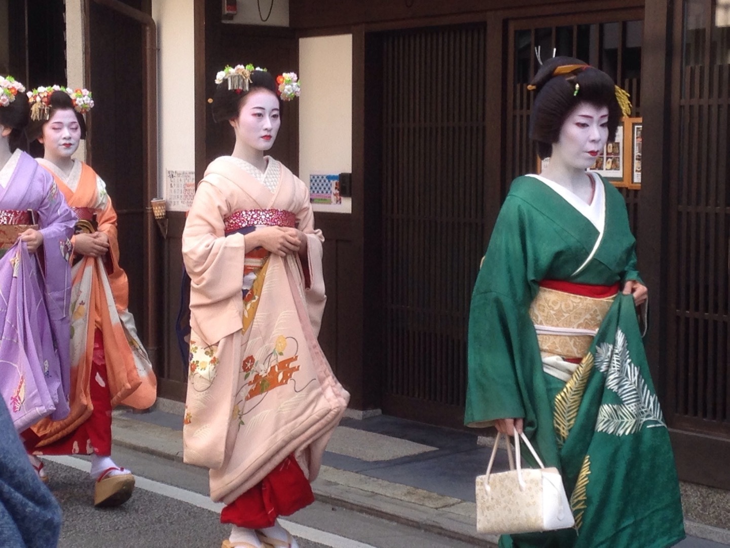 初寄り 18年バージョン 二階から花束